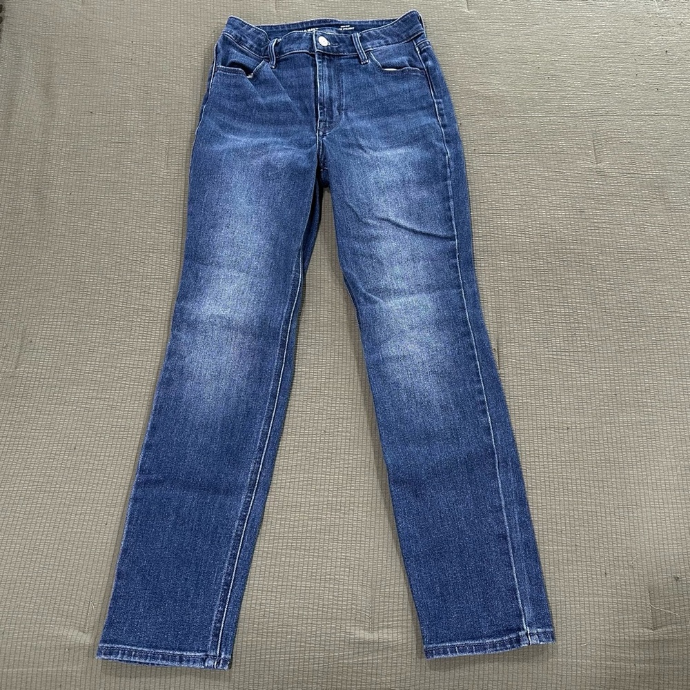 Old Navy Wow Straight Jean